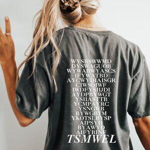 NWOT The Smallest Man Who Ever Lived Bridge T-Shirt